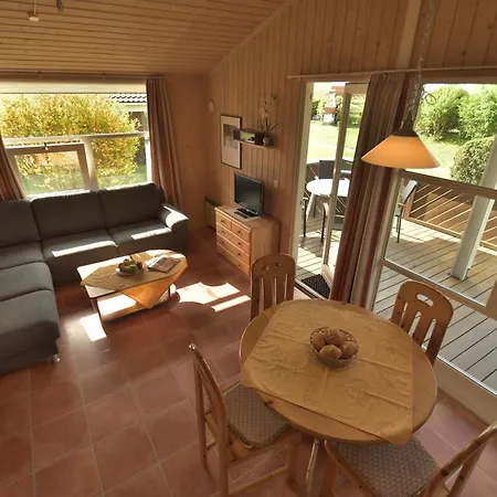 Typ B - Am Waldrand Holiday home *